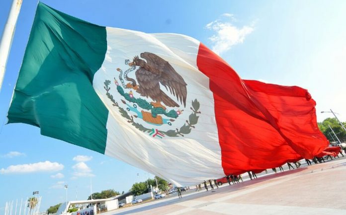 libres-mx-guinness bandera mexicana 2-carlos tovar pulido